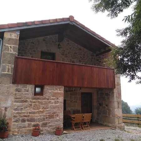 Alojamento de Turismo Rural Casuca Pico Jiniro *